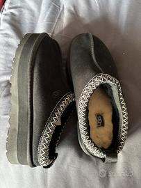 Zoccoli modello tazz neri nuovi