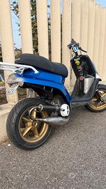 Yamaha Booster MBK 70 MXS Vale Racing