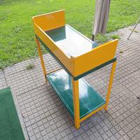 Tavolino per fornello da campeggio 