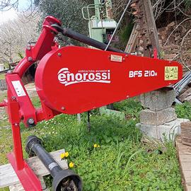 Falciatrice enorossi