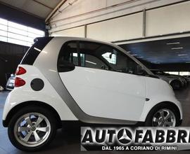 SMART - Fortwo - 1000 52 kW MHD coupé pulse-