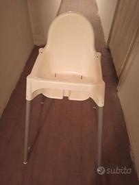 Seggiolone Ikea bianco con gambe argento