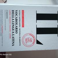 Dizionario Latino IL