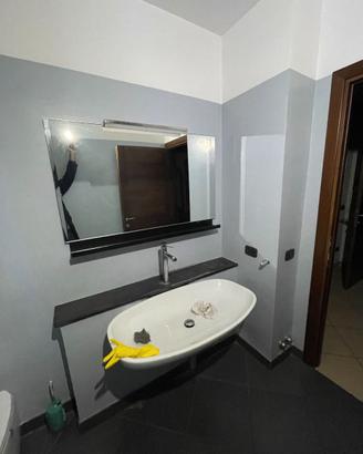 Set bagno completo – lavabo specchio grandi