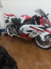 Honda CBR 1000 RR