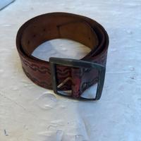 Cintura Vintage in Vera Pelle – Decorazioni Incise