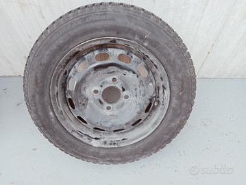 2 CERCHI PNEUMATICI INVERNALI 175 65 14 X FORD FES