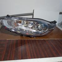 Faro Sx Ford Fiesta Mk7.5