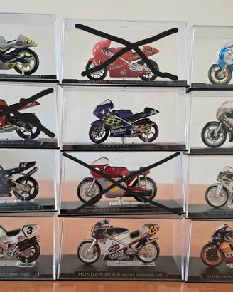 Lotto set 9 modellini moto corsa gp collezione