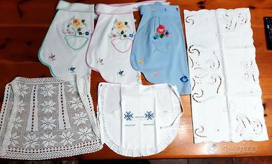 GREMBIULI DA CUCINA E TOVAGLIETTA RICAMATI