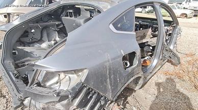 Renault arkana scocca per taglio lamiera