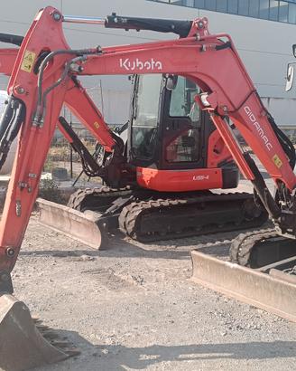 mini escavatore KUBOTA U36. 4