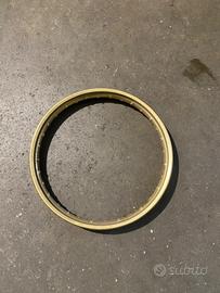 Cerchio honda dominetor 600 usato
