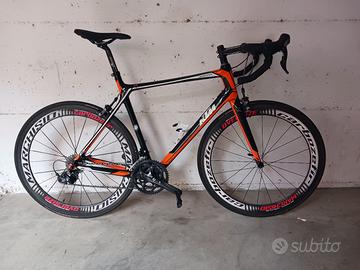 Bdc KTM  ruote carbonio L