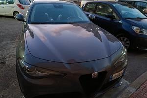Alfa romeo Giulia 2.2 