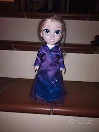 Bambola musicale Elsa