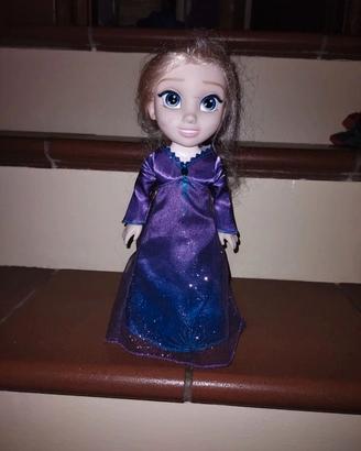 Bambola musicale Elsa