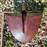 BADILE DA MURATORE E GIARDINAGGIO