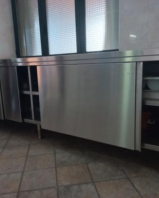 Tavoli, pensile, mensole, banco, ceppo, pattumiera