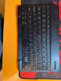 tastiera magnetica per tablet