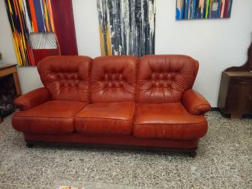Divano 3 posti e poltrona in pelle stile anno 70