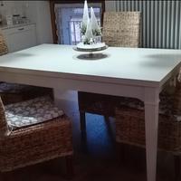 Tavolo da pranzo 