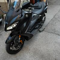 Yamaha T-max 560 tech max full 2024