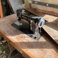 Vecchia macchina da cucire