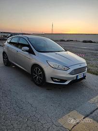 Ford focus 2015 1.5 diesel berlina