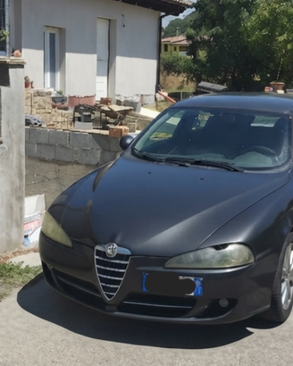 Alfa Romeo 147 2.0 € 400 (2008) Marciante