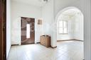 pressi-via-giardini-casa-indipendente
