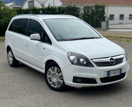 Opel Zafira 2014