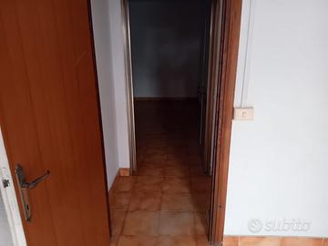 Garage/locale uso commerciale