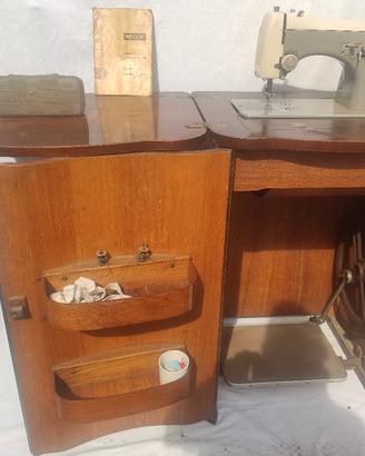 antica macchina cucire Necchi mod 57 a