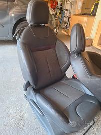 sedili Peugeot  208