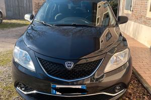 Lancia Ypsilon 1.2 GPL 92.000 km