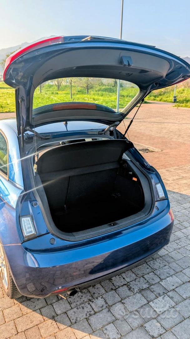 Audi A1 2011 photo 4