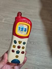 Un classico giocattolo Chicco, un telefono che ha