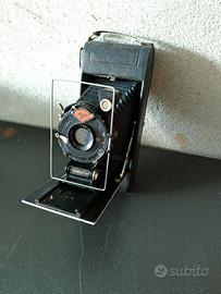 Vecchia macchina fotografica