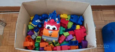  lego grande e piccolo