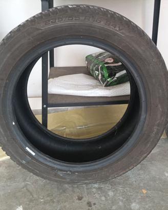 Pneumatico Taurus 4 Stagioni 205/55 R16 