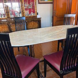 tavolo con ripiano in marmo rosa Portogallo