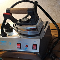 FERRO DA STIRO  800W  CON CALDAIA