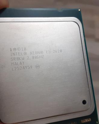 Processore Intel Xeon E5-2620 2.00GHz 6 Core 15MB