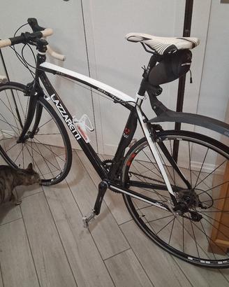 Bici corsa alluminio forcella carbonio come nuova