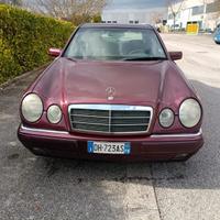 Mercedes classe E 320