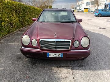 Mercedes classe E 320