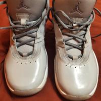 Jordan  stay loyal 3 n. UK 6, EU 40, CM 25