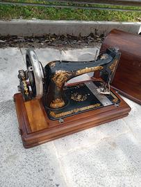 macchina da cucire singer