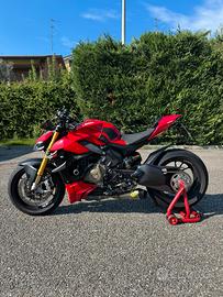 Ducati Streetfighter V4s 2021